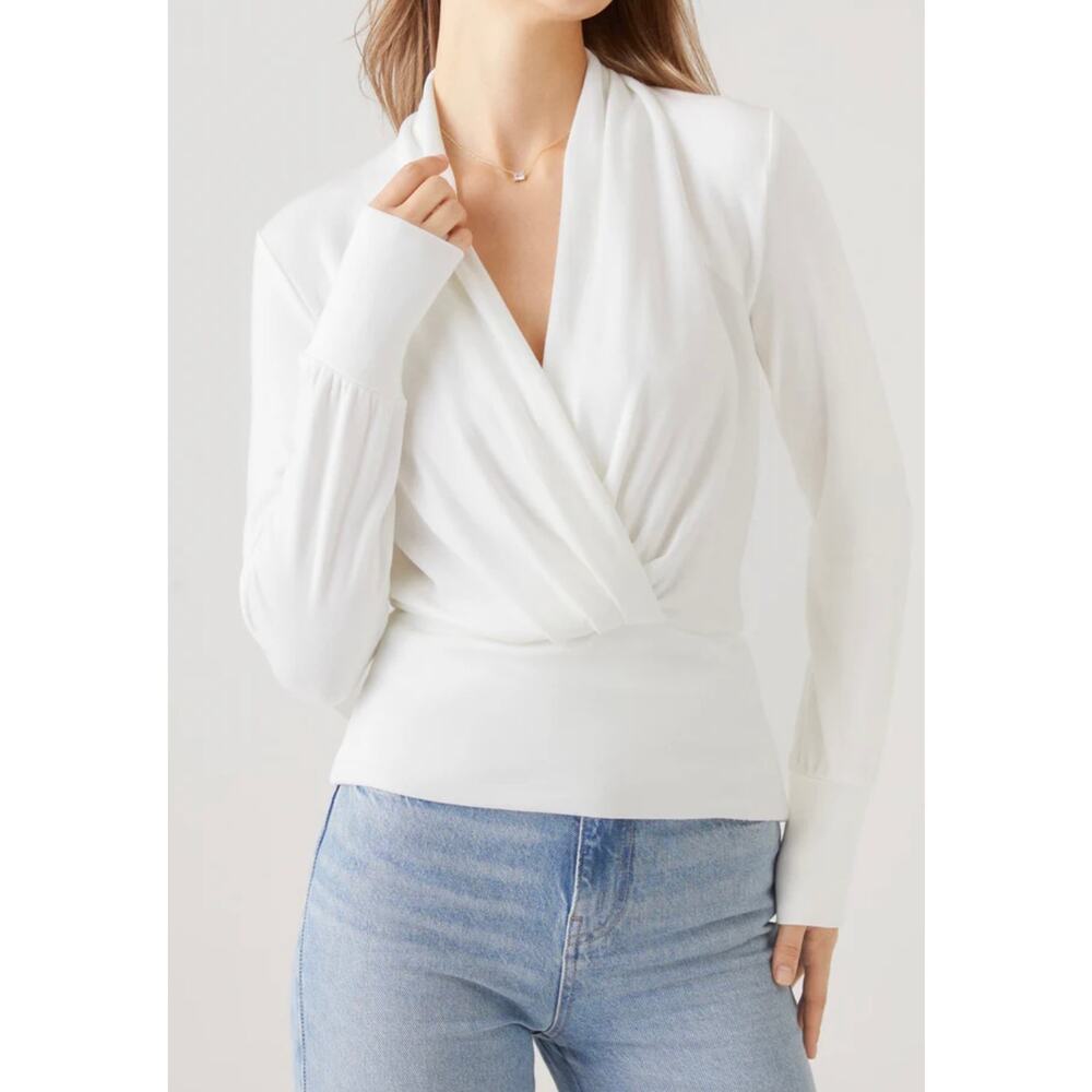 OGL ProWarm Surplice Tuckable Top NWT SIZE S
